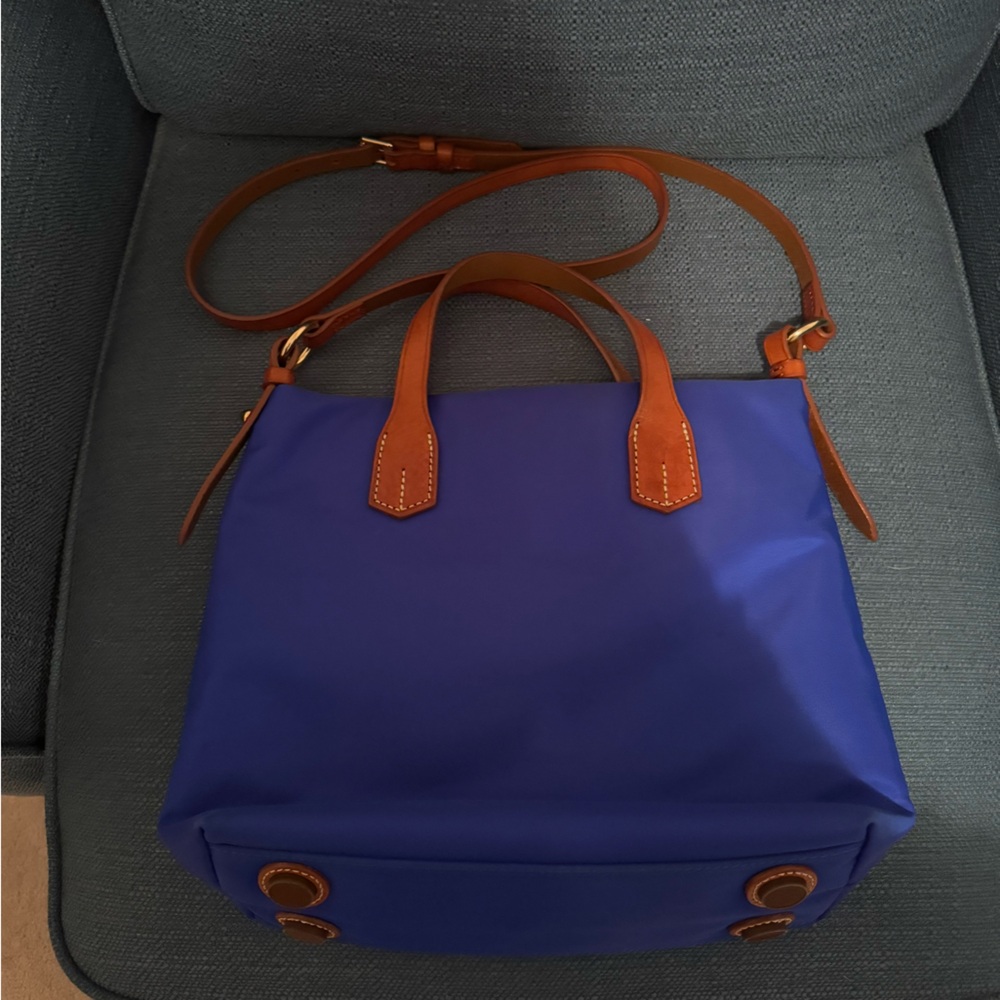 Blue Dooney and Bourke Crossbody - Picture 3 of 7